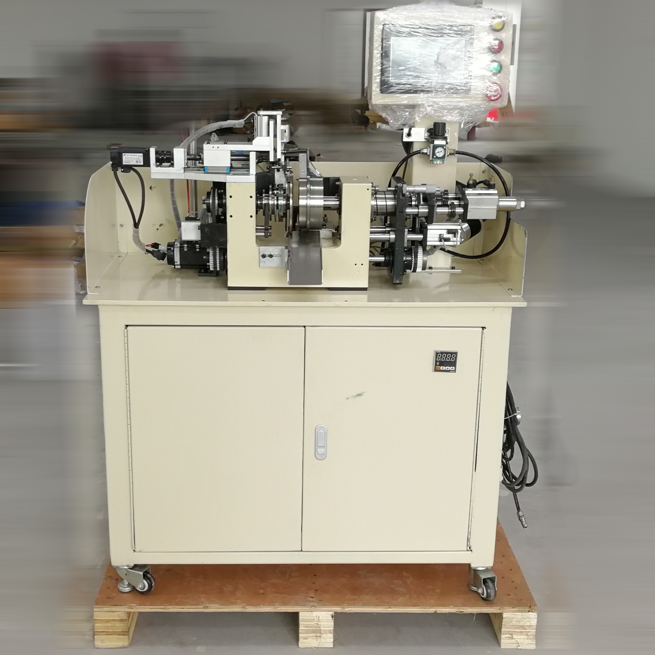 Machine à bobiner pour grande bobine
